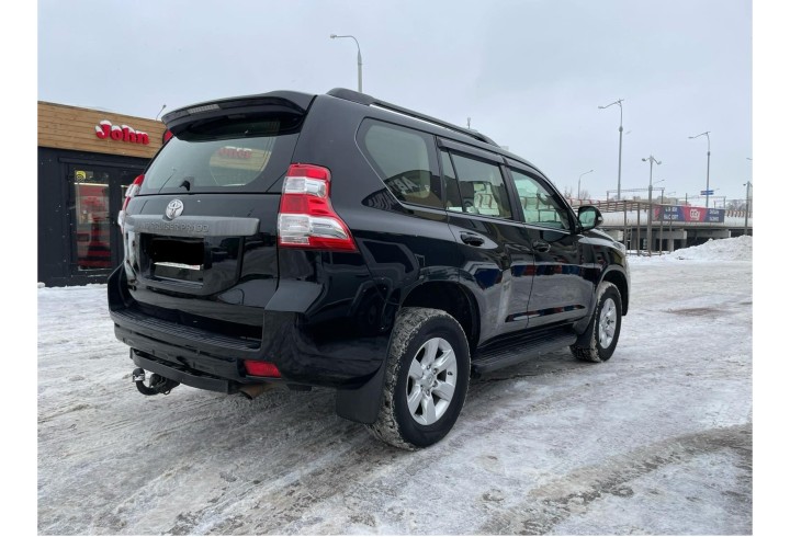 автомобиль легковой